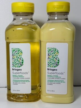 BRIOGEO Superfoods Banana + Coconut Nourishing Shampoo + Conditioner Duo Sealed